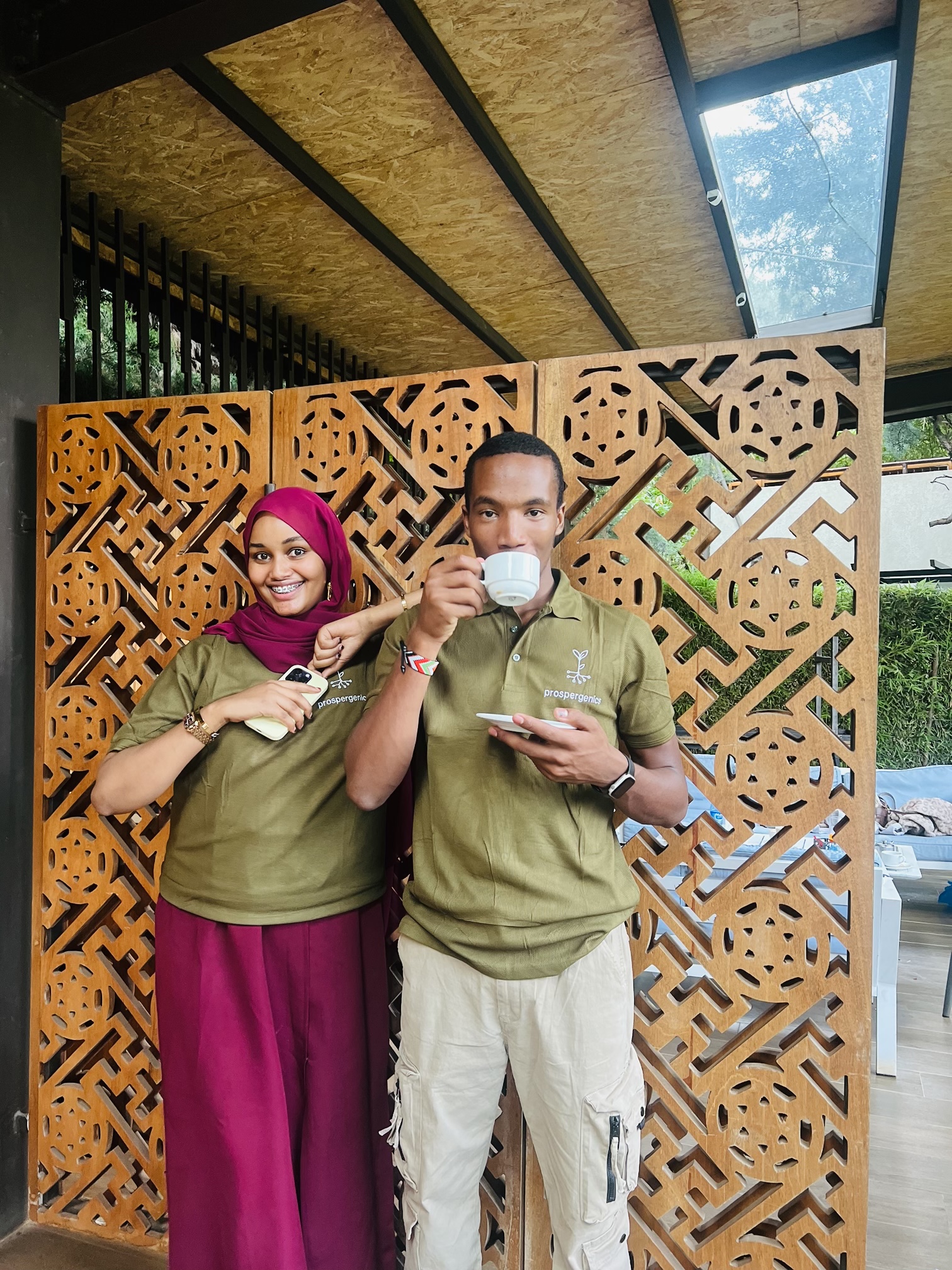 Lessy & Diko — chat with ProsperGenics